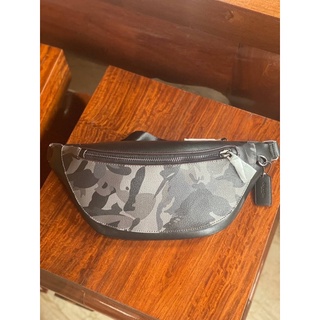 Coach  WARREN BELT BAG WITH CAMO PRINT (COACH F76845)