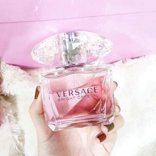 ภาพหน้าปกสินค้าน้ำหอมกลิ่น Versace Bright Crystal ที่เกี่ยวข้อง