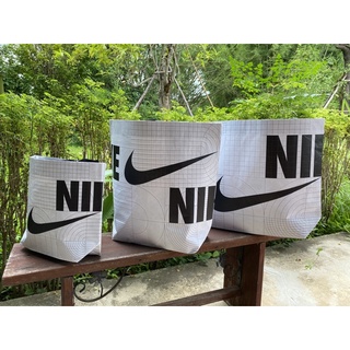 พร้อมส่งทันที กระเป๋า Nike Reusable Shopping Bag  จาก Shop เกาหลี ของแท้ 💯