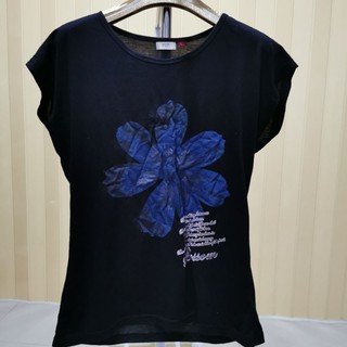 เสื้อยืดใส่สบายแบรนด์ f&amp;f size L สีกรม