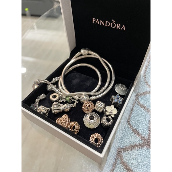 ราคาและรีวิวลดราคา  PANDORA มือ 2 สภาพดีมาก เพิ่งขัดเงา