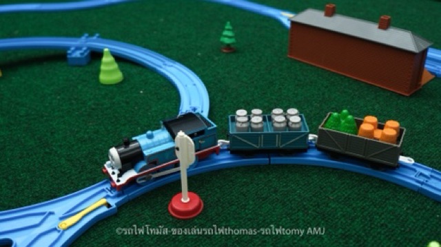 รถไฟของเล่นโทมัสพร้องรางฟ้า