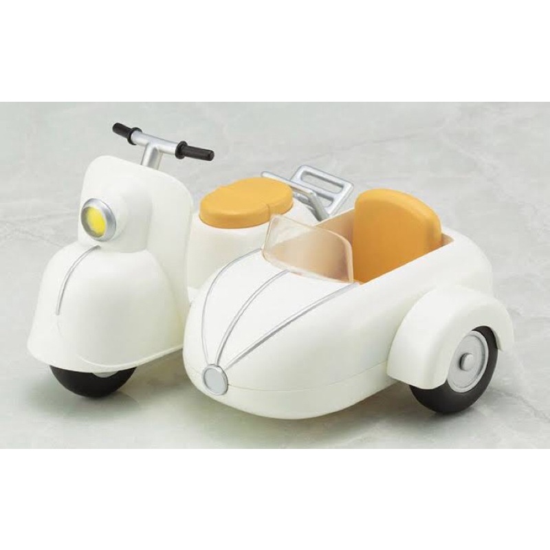 kotobukiya-cu-poche-motorcycle-amp-sidecar-milk-color