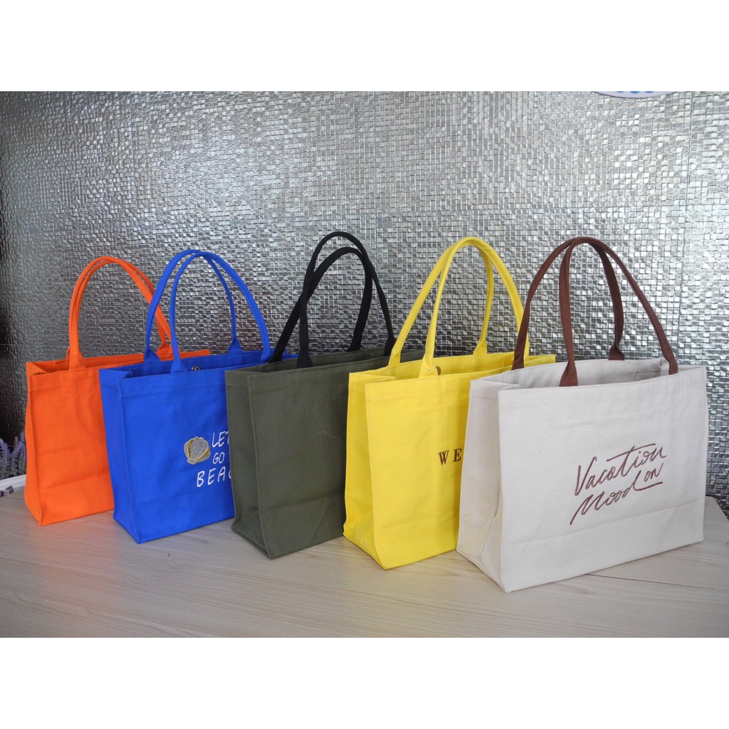 รุ่น-แคนวาสสายผ้า-canvas-bag-กระเป๋าผ้าแคนวาสพร้อมปักชื่อ-ปักชื่อได้ตามต้องการ-กระเป๋าสะพายข้าง-กระเป๋าถือ