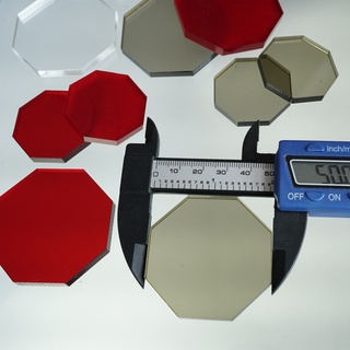 ฐานโมเดล 8 เหลี่ยม อะคริลิคใส หนา 5 mm ขนาด 3.5, 5 cm