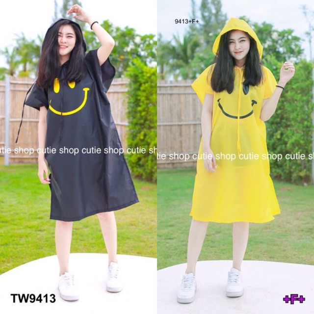 เสื้อคลุมกันฝนสกรีนลายsmile-tw9413