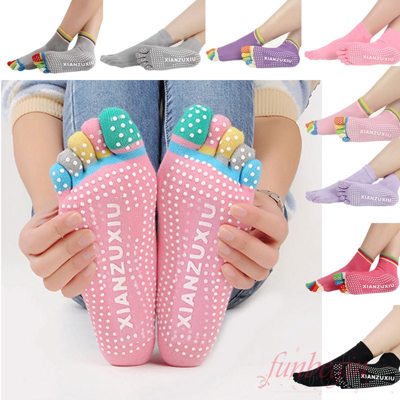 ภาพหน้าปกสินค้าNewly Design Socks Anti-slip Fingers 5 Toes Cotton Socks for Exercise Sports Pilates Massage Yoga New