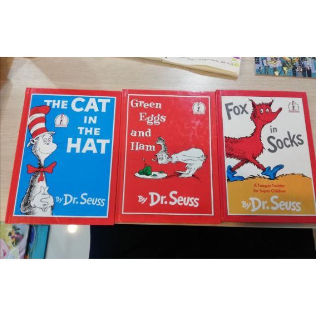 หนังสือ-เด็ก-ภาษาอังกฤษ-dr-seuss-cat-in-the-hat