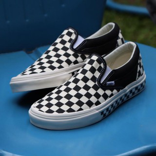 Vans สลิปออนกระดานหมากรุกสีดําขาว