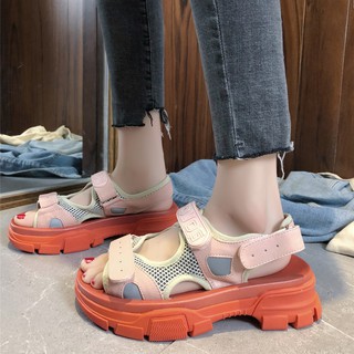 ภาพหน้าปกสินค้าส่วนลด39% รองเท้าแตะ แบบสวม รองเท้าผู้หญิง แฟชั่น น้ำหนักเบา ระบายอากาศ เกาหลีสไตล์ 0416-9 ที่เกี่ยวข้อง