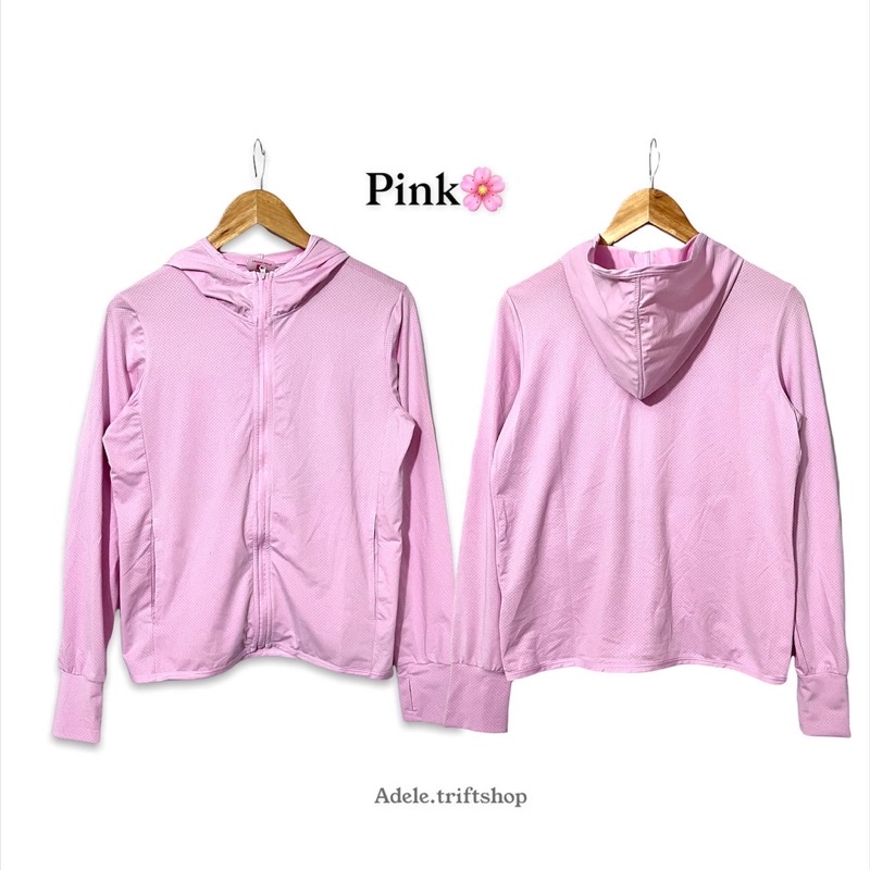 เสื้อกันยูวี-เสื้อฮู้ดกันแดด-มีช่องสอดนิ้วโป้ง-upf50-พร้อมส่งจากไทย-เบาสบาย-แห้งไว-ไม่ต้องรีด