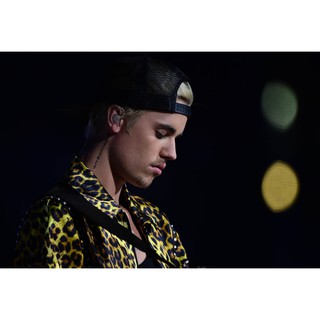 โปสเตอร์ Justin Bieber จัสติน บีเบอร์ Music Poster รูปภาพ ภาพถ่าย โปสเตอร์วงดนตรี ตกแต่งผนัง ตกแต่งบ้าน ดนตรี