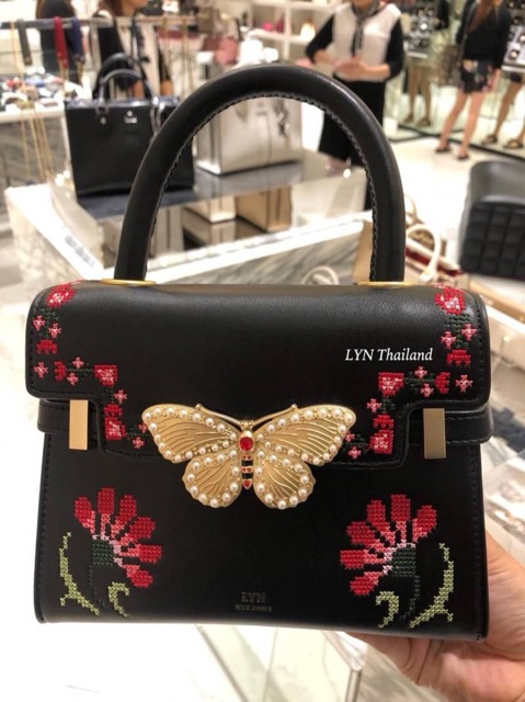lyn-new-collection-2018-รุ่น-florence-m-กระเป๋าถือ-สะพาย