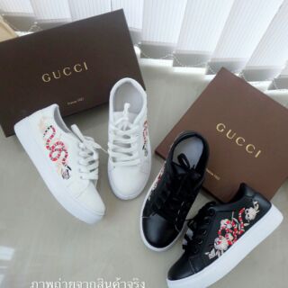 เช็คสินค้าก่อนสั่ง รองเท้าผ้าใบลำลอง style Gucci ด้านข้างเป็นลายปัก