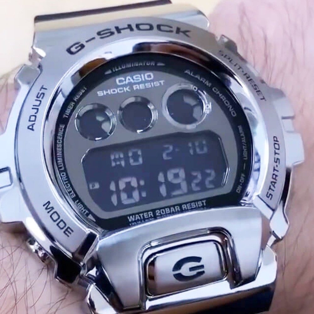 casio-g-shock-นาฬิกาข้อมือผู้ชาย-สายเรซิน-รุ่น-gm-6900-1dr-สีเงิน