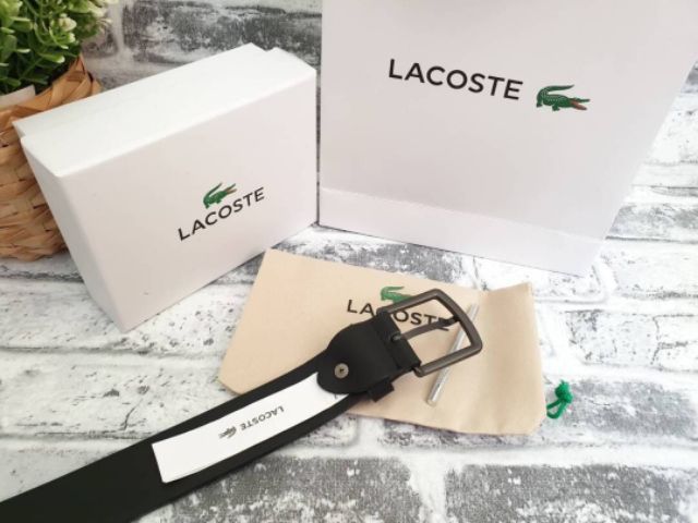 เข็มขัด-lacoste-หัวเข็มขัดปั๊มโลโก้แบรนด์-ด้านข้างบนโลหะ-รุ่นนี้-มาพร้อมที่เจาะรูเข็มขัดด้วยค่ะ