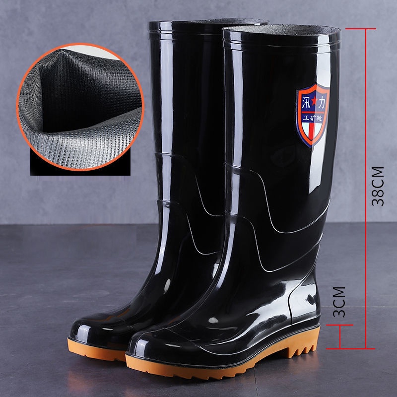 ภาพหน้าปกสินค้าYYW153 รองเท้าบูทกันฝนชายเอ็นกันน้ำสวมรองเท้ายางกันลื่น จากร้าน b_mercury318.th บน Shopee