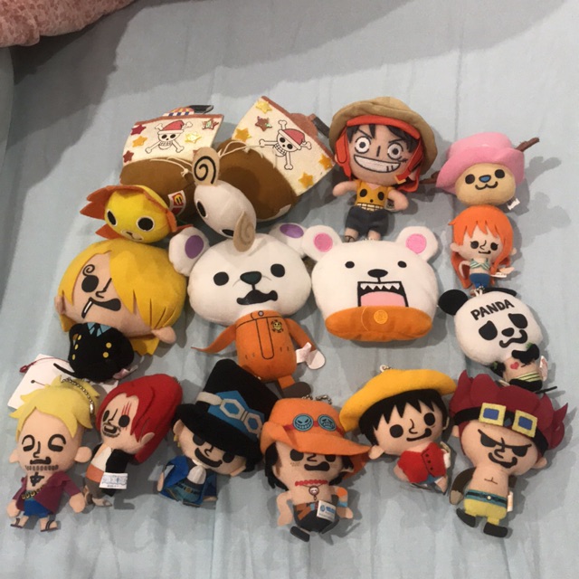 ภาพหน้าปกสินค้าพวงกุญแจ ตุ๊กตา วันพีซ Onepiece plush doll keychains จากร้าน hudchaboi บน Shopee