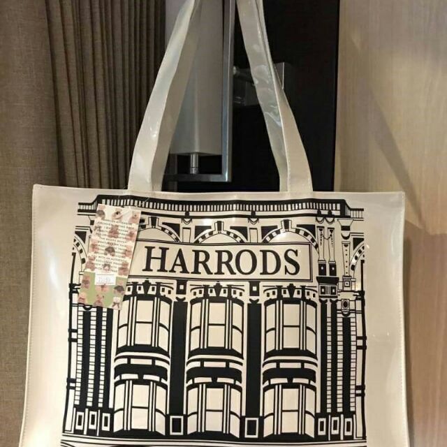 กระเป๋าสะพายdont-miss-harrods-large-shoulder-bag-กระเป๋าสะพายแบรนด์ดังแท้วัสดุ-pvc-polyester-100