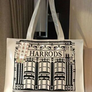 กระเป๋าสะพายDont Miss! Harrods Large Shoulder Bag กระเป๋าสะพายแบรนด์ดังแท้วัสดุ PVC+Polyester 100%