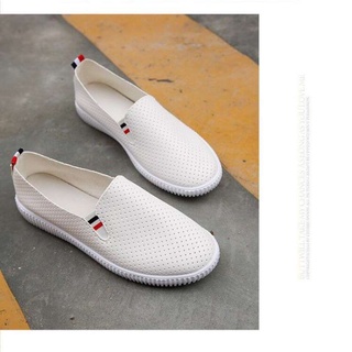 shop รองเท้าผู้หญิงวัยรุ่น หนังpuใส่สบาย（สีขาว）
