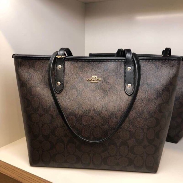 กระเป๋า-coach-ทรง-louis-neverfull-รุ่นฮิตขายดีตลอด