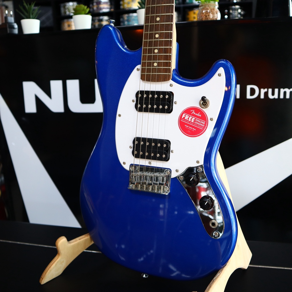 fender-กีต้าร์ไฟฟ้า-รุ่น-squier-bullet-mustang-สีน้ำเงิน-imperial-blue-ปิ๊กอัพแบบ-hh-รับประกันศูนย์ไทย