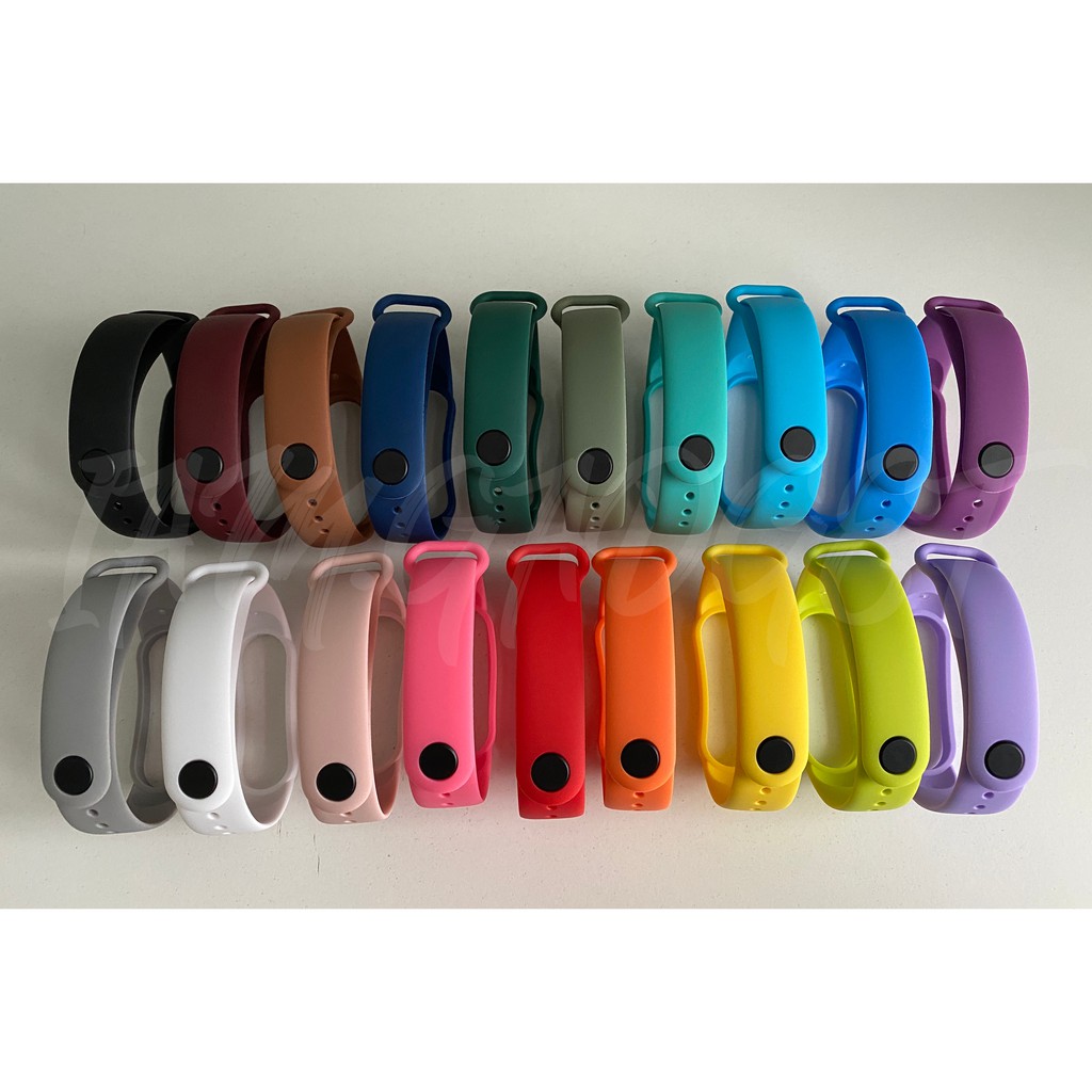 ภาพสินค้าสายนาฬิกา Miband 5 Miband 6 ซิลิโคน สำหรับ Xiaomi Miband Mi Band 5 6 สายซิลิโคน คุณภาพดี สีสดใส จากร้าน iam.gadget บน Shopee ภาพที่ 4