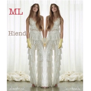 set style landmee ป้าย hiend sz.m ลูกไม้ทั้งตัว