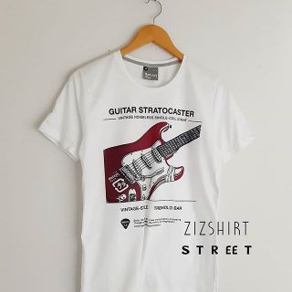 [ พร้อมส่ง ] เสื้อยืดแนวสตรีท ลายกีตาร์ Guitar ( M )