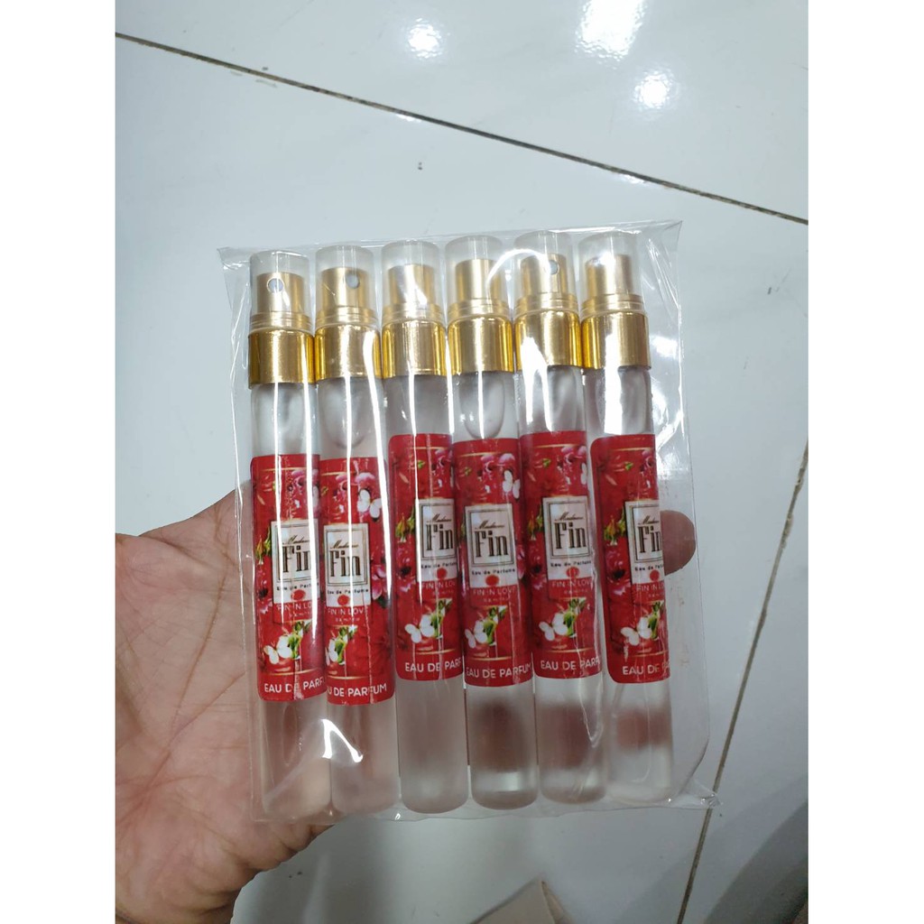 น้ำหอม-มาดามฟิน-madam-fin-ขนาดพกพา-10-cc-พร้อมส่ง