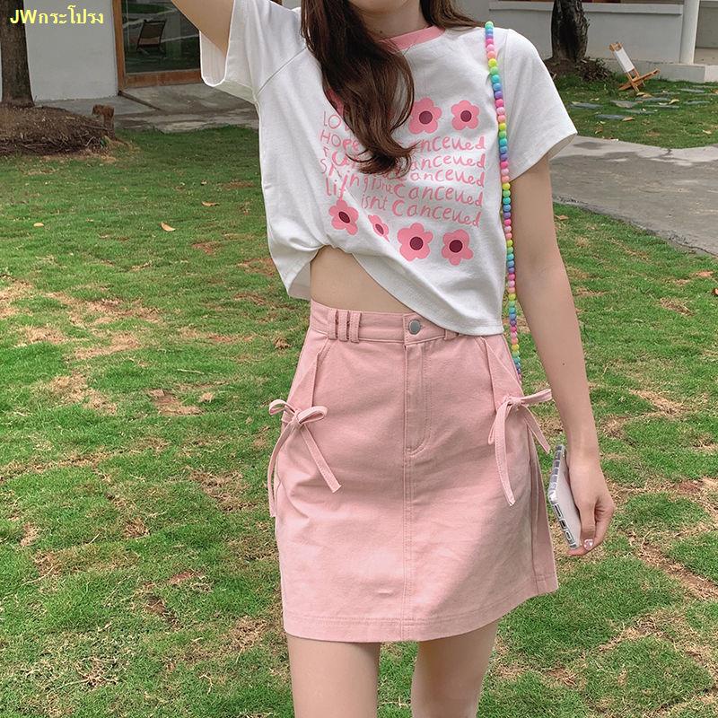 จัดส่งที่รวดเร็ว-กระโปรงยีนส์ผูกโบว์สีชมพูผู้หญิงเวอร์ชั่นเกาหลีเอวสูงกระโปรงทรงเอทรงเอทรงหวาน