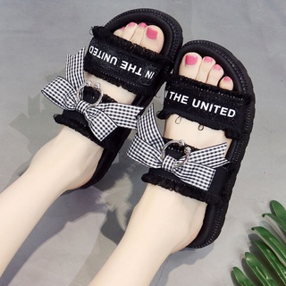 ภาพหน้าปกสินค้าCarbonหญิงรองเท้าแตะรัดส้น เก็บเงินปลายทางได้ รองเท้าแตะรัดส้นแฟชั่น สไตล์เกาหลี ชั่นขายดี รองเท้างานใหม่ นุ่มใส่สบาย น้ำหนักเบา Women Sandals Summer Shoes ซึ่งคุณอาจชอบราคาและรีวิวของสินค้านี้