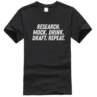 เสื้อยืดผ้าฝ้ายพิมพ์ลายขายดี เสื้อยืดแขนสั้น พิมพ์ลาย Research Mock Drink Draft Repeat Funny Football Humor สําหรับผู้ชา