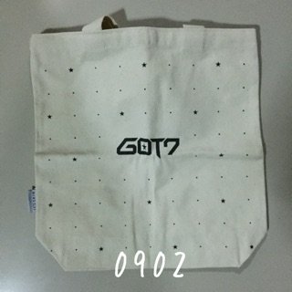 [พร้อมส่ง] กระเป๋าผ้า Its skin - GOT7