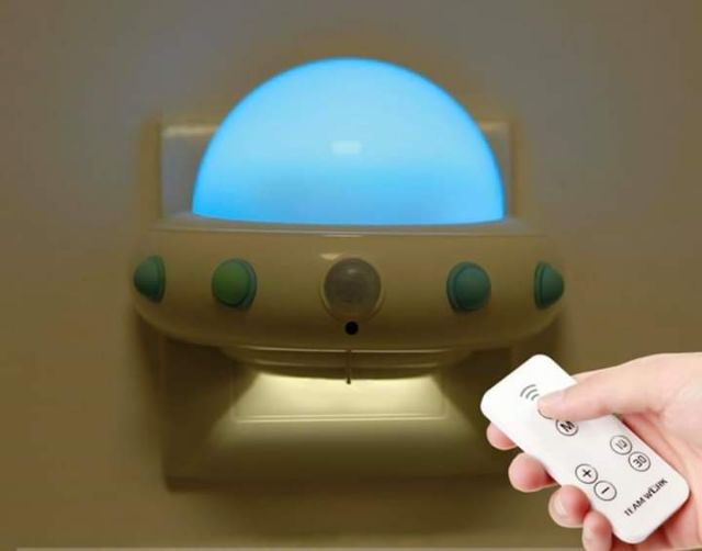 โคมไฟ-ufo-พร้อมรีโมท-mini-led-มีบริการเก็บเงิน-ปลายทาง