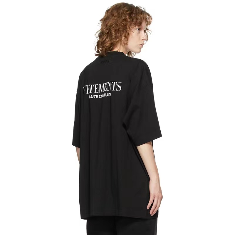 vetements-minimalist-คำขวัญ-vtm-crew-คอคู่หลวม-casual-t-shirt