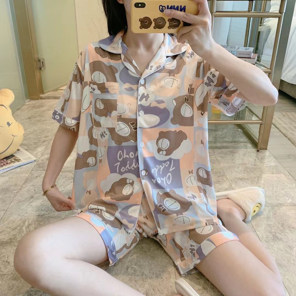 3336-ชุดนอนแขนสั้นขาสั้นผ้าซาตินลื่นพริ้วลายการ์ตูนสีน่ารักมากกกกก-ราคาประหยัด-สินค้าพร้อมส่ง