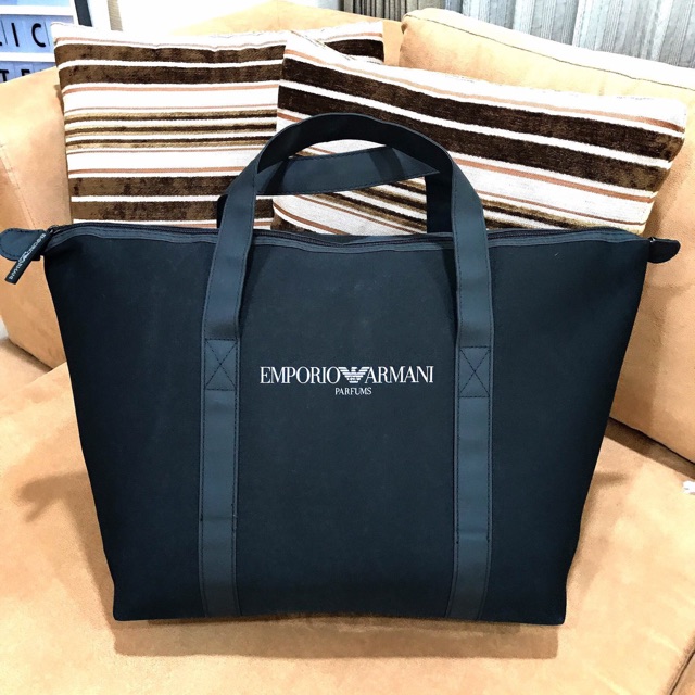 emporio-armani-traval-bag-พรีเมี่ยมกิ๊ฟของแท้-limited-edition