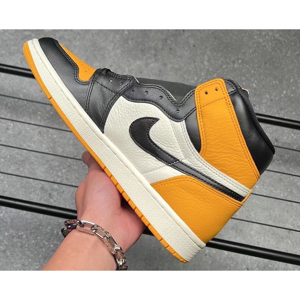 สินค้าพร้อมจัดส่ง-air-jordan-1-retro-high-og-taxi-gs-6-5y