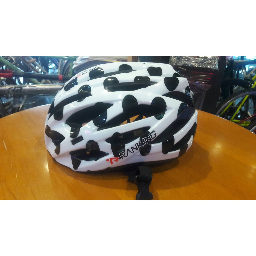 หมวกจักรยาน-ranking-h93-nest-สีขาวจุดดำ