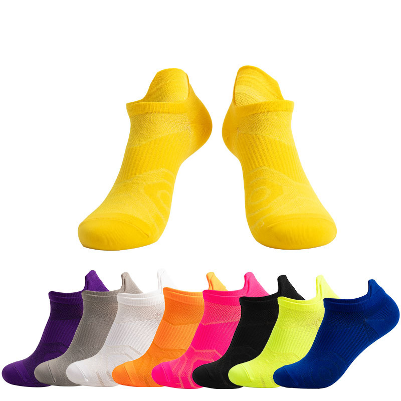 ภาพหน้าปกสินค้าOutdoor Sports Men Women Fitness Running Socks Breathable Ankle Sock Kaos Kaki ถุงเท้าปั่นจักรยาน ถุงเท้ากีฬา