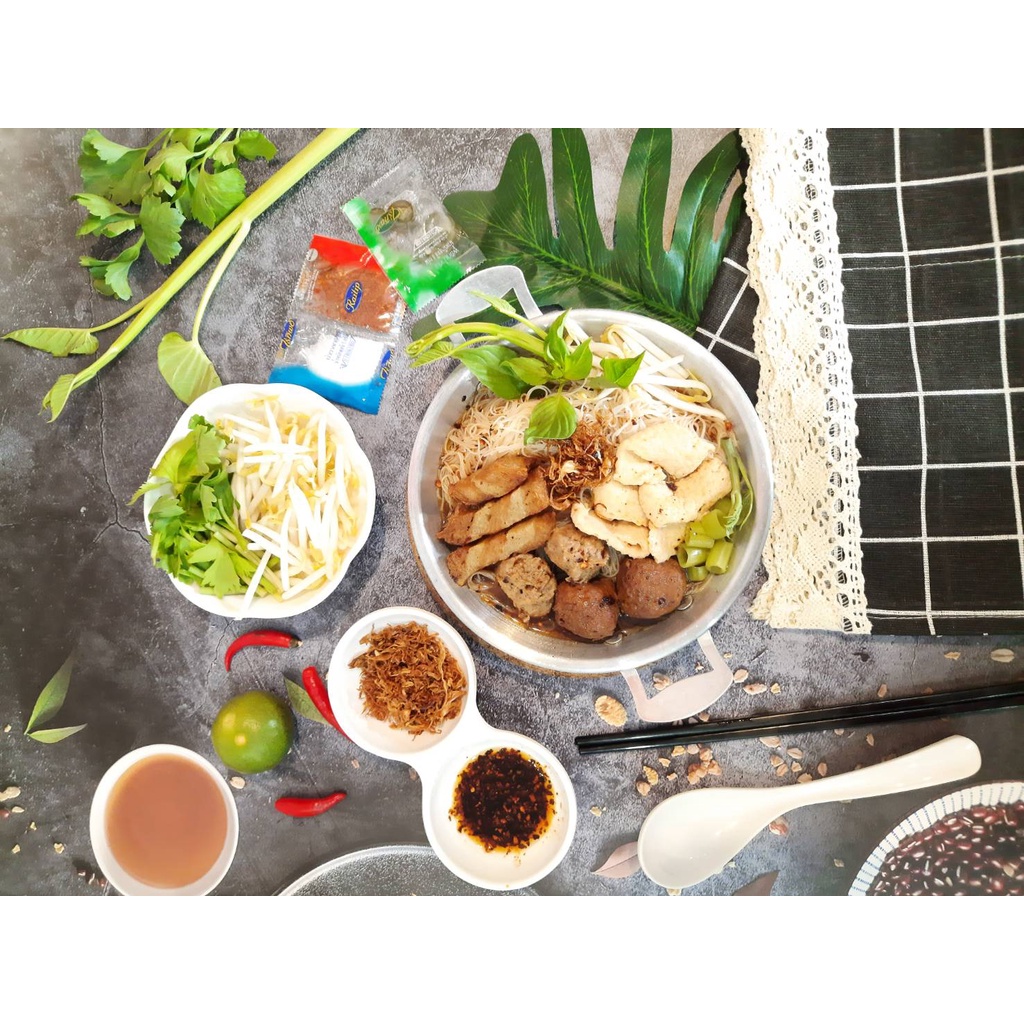 ก๋วยเตี๋ยวเรือเจอิ่มบุญ-อาหารกึ่งสำเร็จรูปเจ-vegan-food