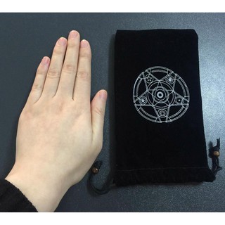 ภาพหน้าปกสินค้าTarot Cards Bag Drawstring Pouch Pentagram Black Runes Velvet Satin ที่เกี่ยวข้อง