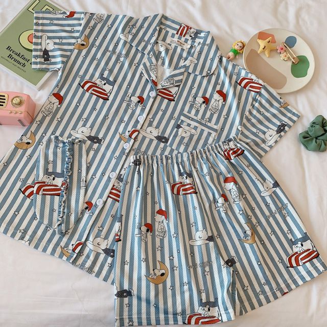 พร้อมส่ง-set-ชุดนอนคอปกแขนสั้น-ลายการ์ตูนน่ารัก-แถมผ้าปิดตา-ชุดนอนน่ารัก-ชุดนอน-snoopy-ชุดนอนเกาหลี