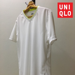 เสื้อ UNIQLO แท้💯 (size L)
