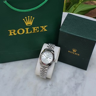 สินค้า ขายส่ง rolex นาฬิกาข้อมือ สายโซ่ แสดงวันที่ ฟรีกล่อง ใบรับประกัน และถุงกระดาษ แฟชั่นสําหรับสตรี