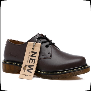 ภาพขนาดย่อของภาพหน้าปกสินค้าDr.Martens รองเท้าหนัง แบบผูกเชือกสำหรับผู้ชาย จากร้าน black_shoes001 บน Shopee