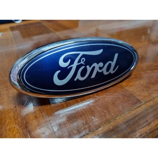 สินค้า โลโก้ ฟอร์ด กระจังหน้า โฟกัส ด้านหลังมีขา Size 15 x 6 cm ปี 2005 - 2011 Ford Focus front grill logo