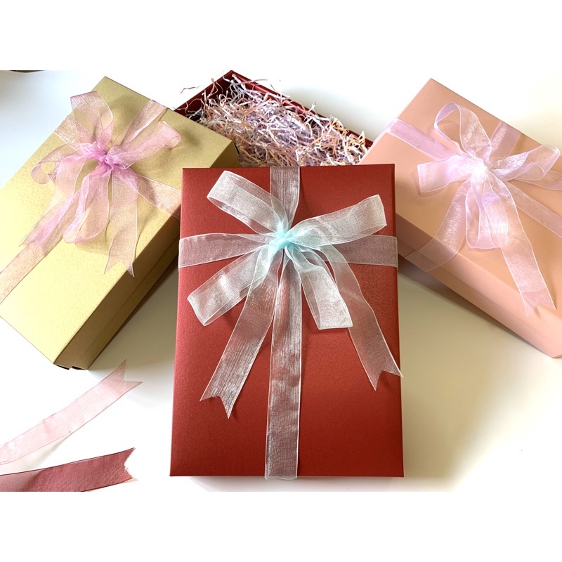 กล่องของขวัญเมทัลเงาสวย-ส่งแบบไม่พับขึ้นรูป-สวยราคาถูก-กล่องรับไว้-กล่องgift-set